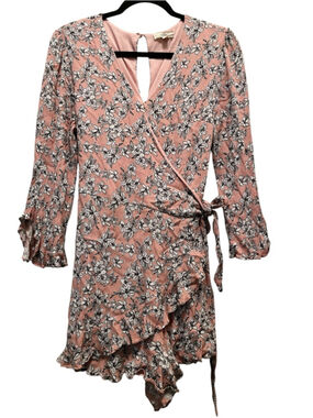 EUC Entro Pink Floral Wrap Romper Women’s Size Large
